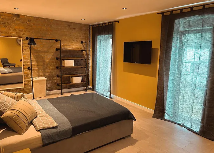 Haensch * غروسشوناو