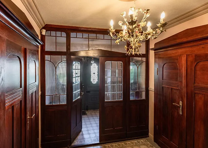 فندق Haensch غروسشوناو